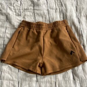 Alphalete ELEMENTS sweat shorts large